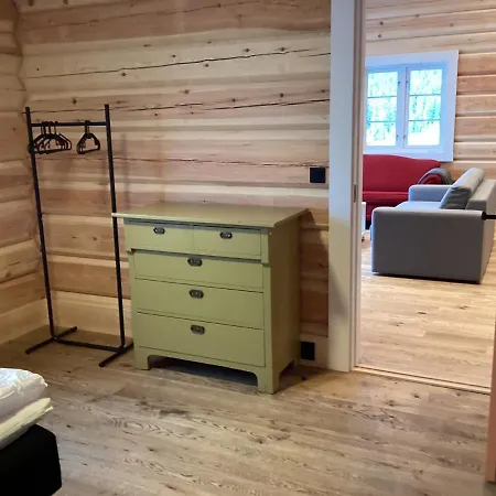 בית נופש Log Cabin המסדאל